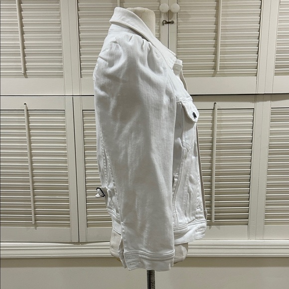 New Retrofete Women's White Denim Jacket with Puff Shoulders - Picture 7 of 11